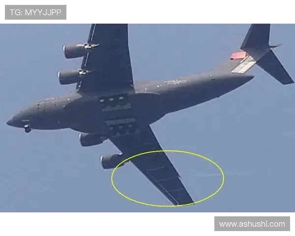 运油20加油机大幅提升空军远程奔袭能力